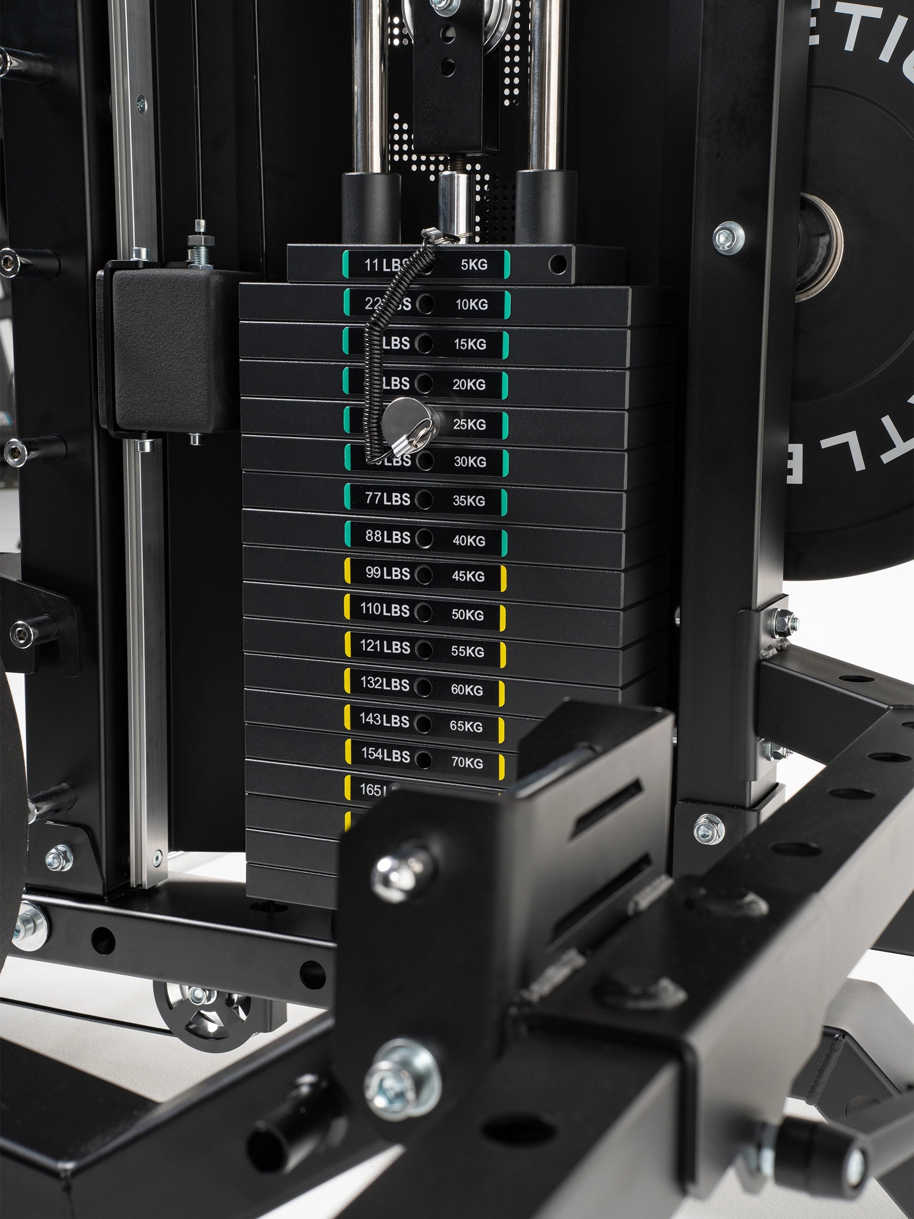 Gewichtsblöcke am Kabelzug der Hellraiser Kraftstation