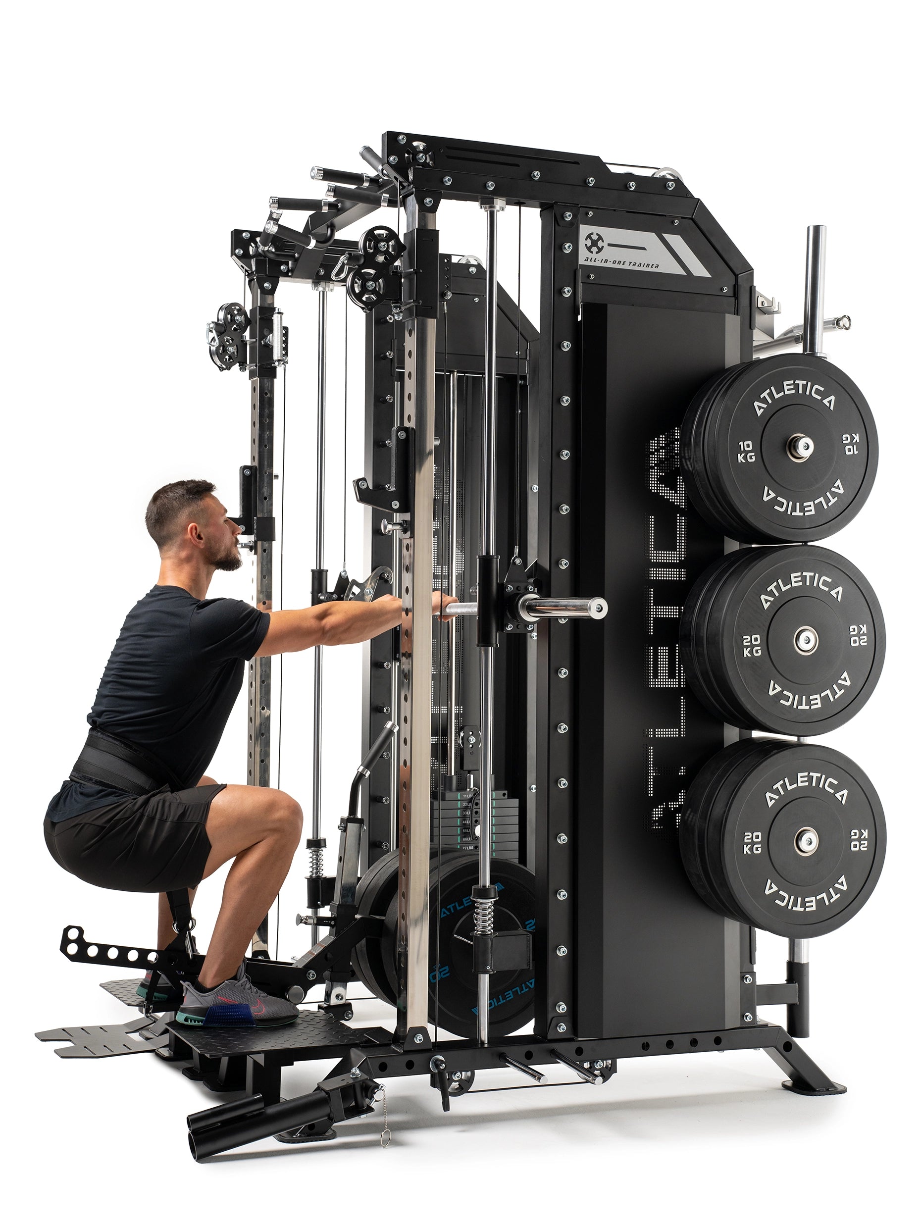 Kniebeuge mit dem Belt Squat Attachment an der Hellraiser Kraftstation