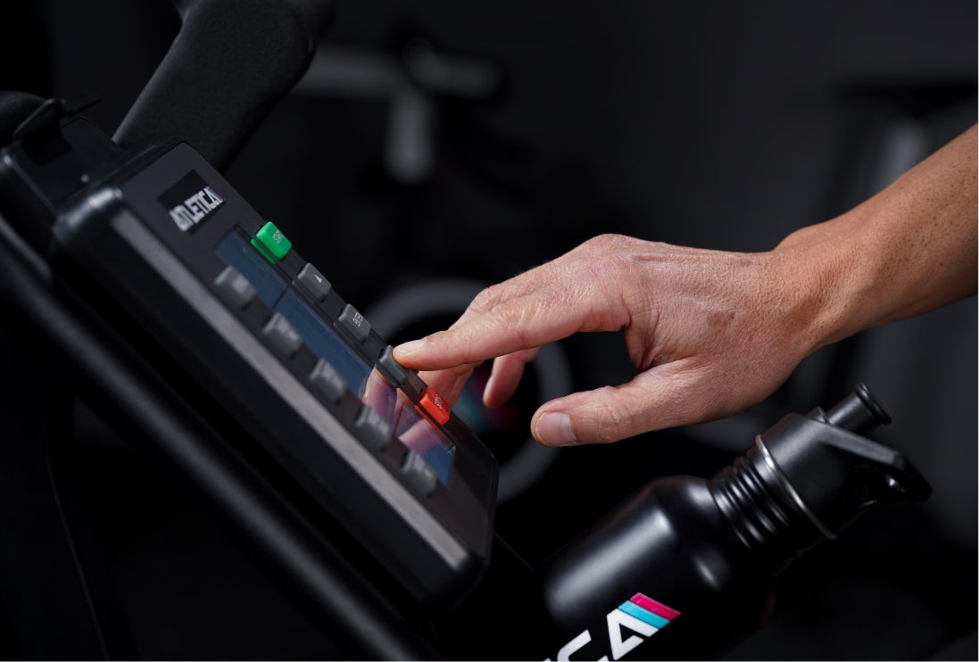 Großes Display mit vordefinierten Programmen: MagnaBike