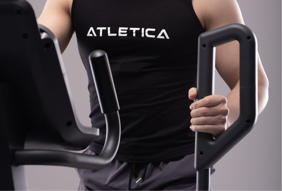 Beam Crosstrainer: Doppelgriffe an den Armen