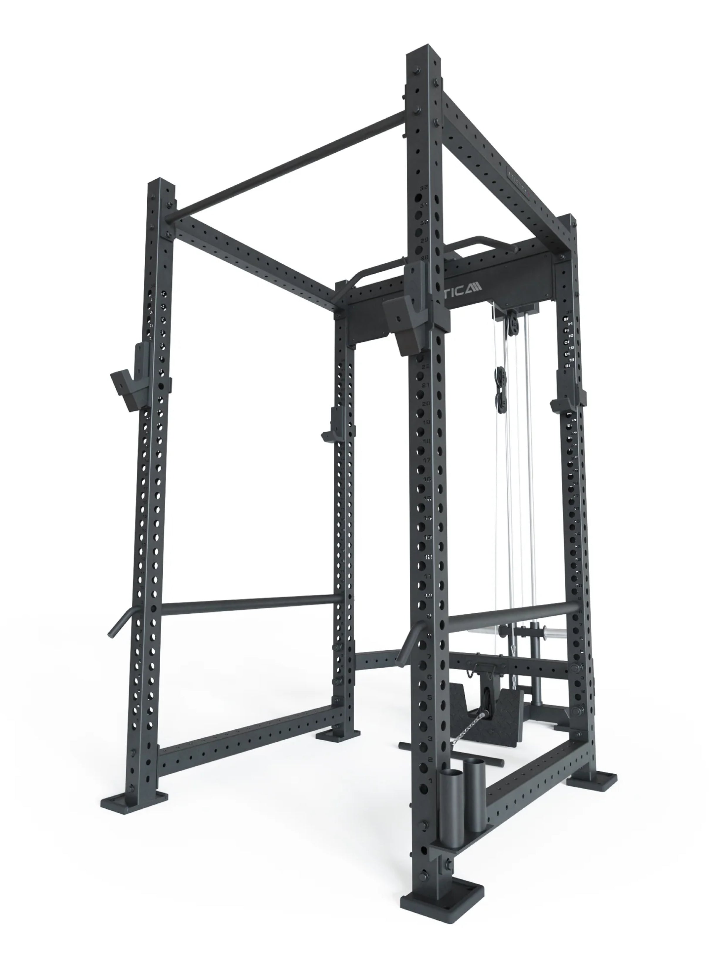 Power Rack R8-Blaster: Full Rack mit Latzug | 4 J-Hooks, Pull-Up Bar, Safeties, Logo Plate, Bar Holder | Next Level Squat Rack | 226 cm Höhe | 123x211 cm Grundfläche | 220 kg