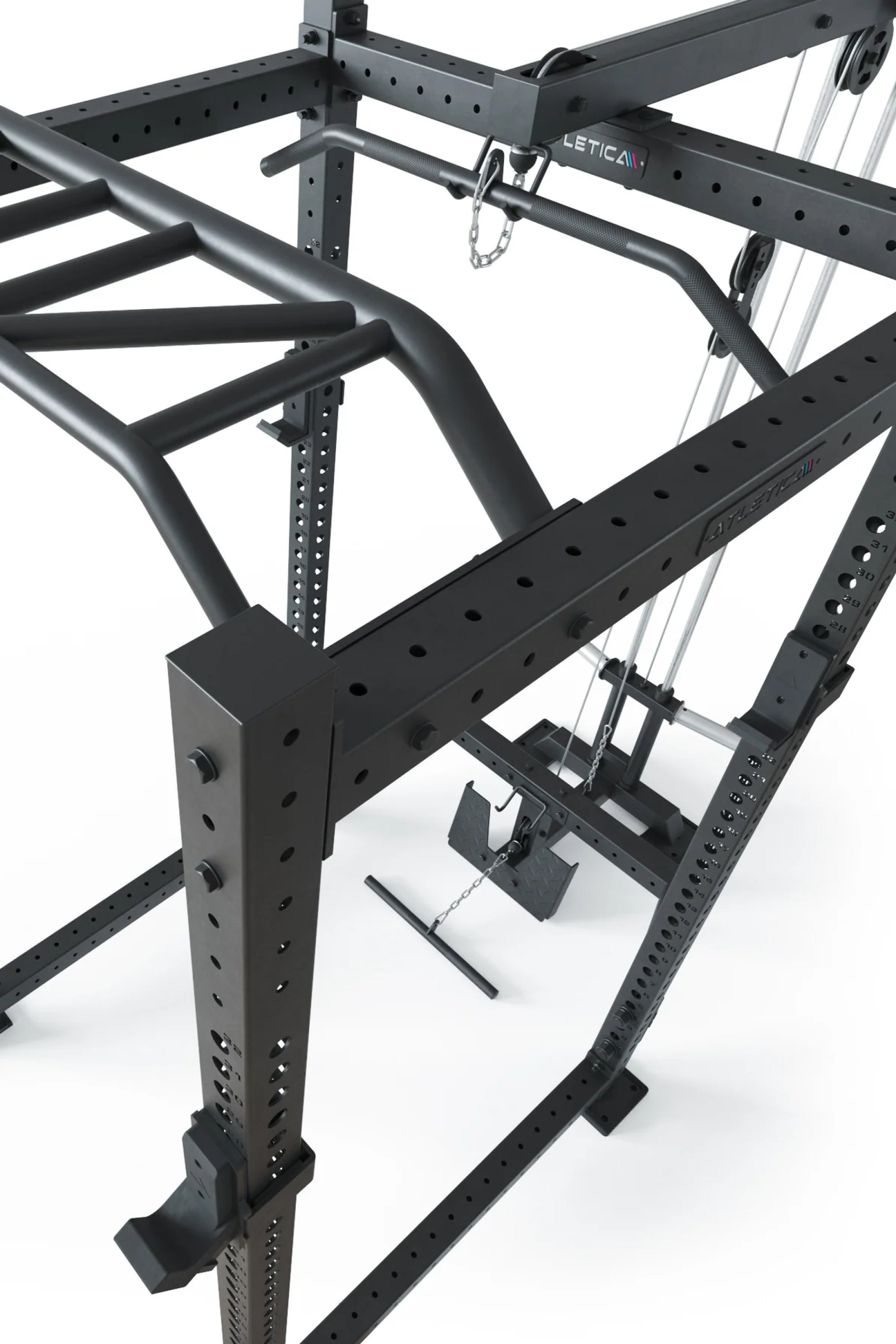 Full Rack R8-Blade: mit Latzug | Multi-Grip Bar, Spotter Arms, 4 J-Hooks | 226 cm Höhe | Next Level Squat Rack | 123x211 cm Grundfläche | 213 kg schwer | Erweiterbar