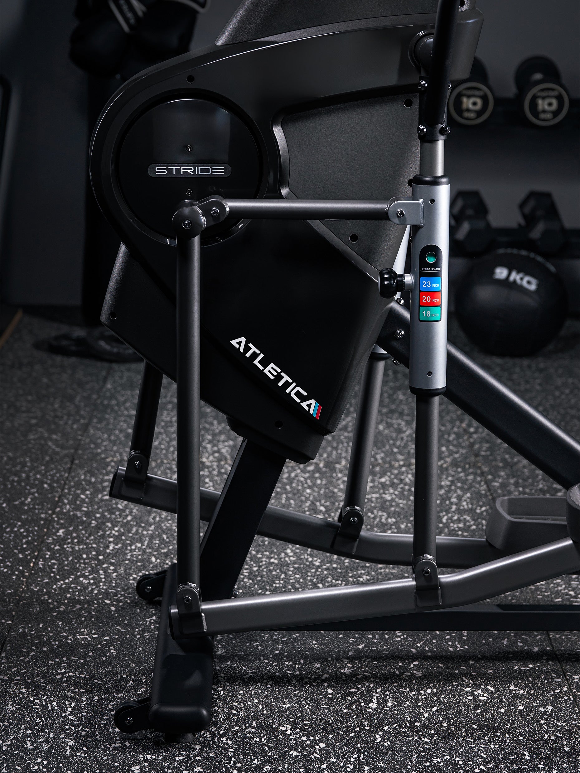 STRIDE Crosstrainer von Atletica: für das beste Kraftausdauer Training
