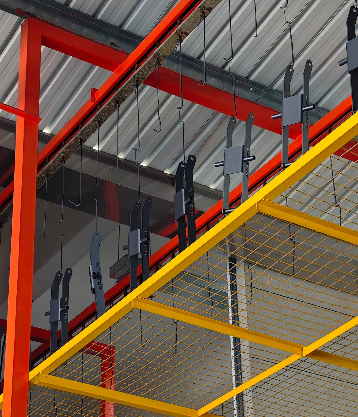 Produktion  von Atletica Equipment 