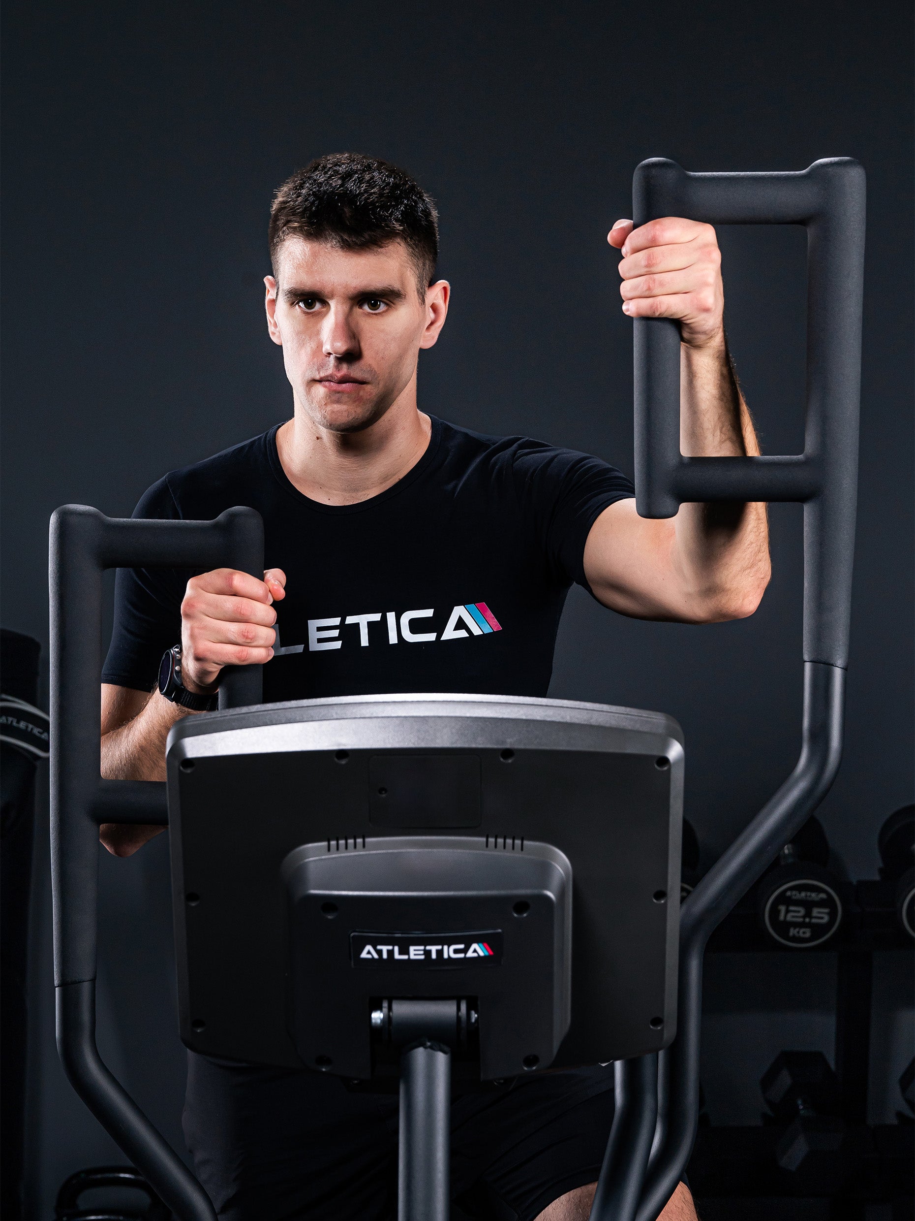 Stepper Cardiogerät Peak von Atletica: Ideale Kraft-Ausdauer Balance und HIIT Training