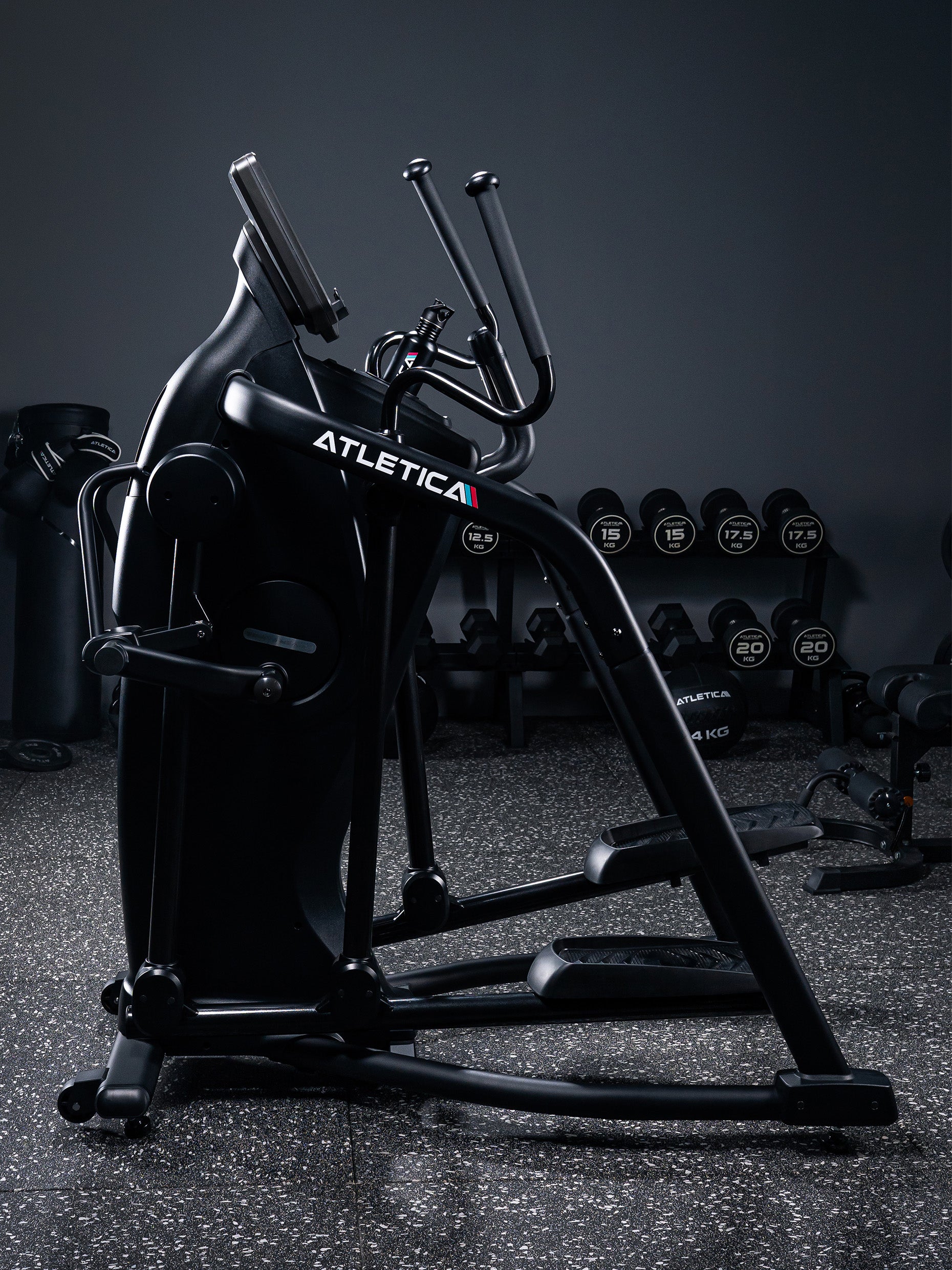 Power Stride Crosstrainer von Atletica: Studio Cardiogerät