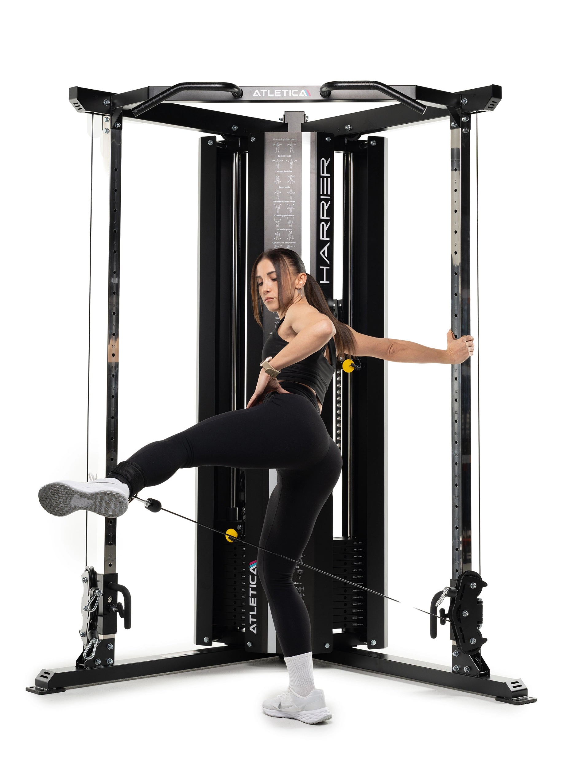 Beintraining am Kabelzug der Harrier Kabelzugstation