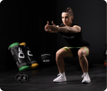 Functional Fitness Equipment Sets: Kurzhanteln. Resistance Band, Sandbags, Medizinball