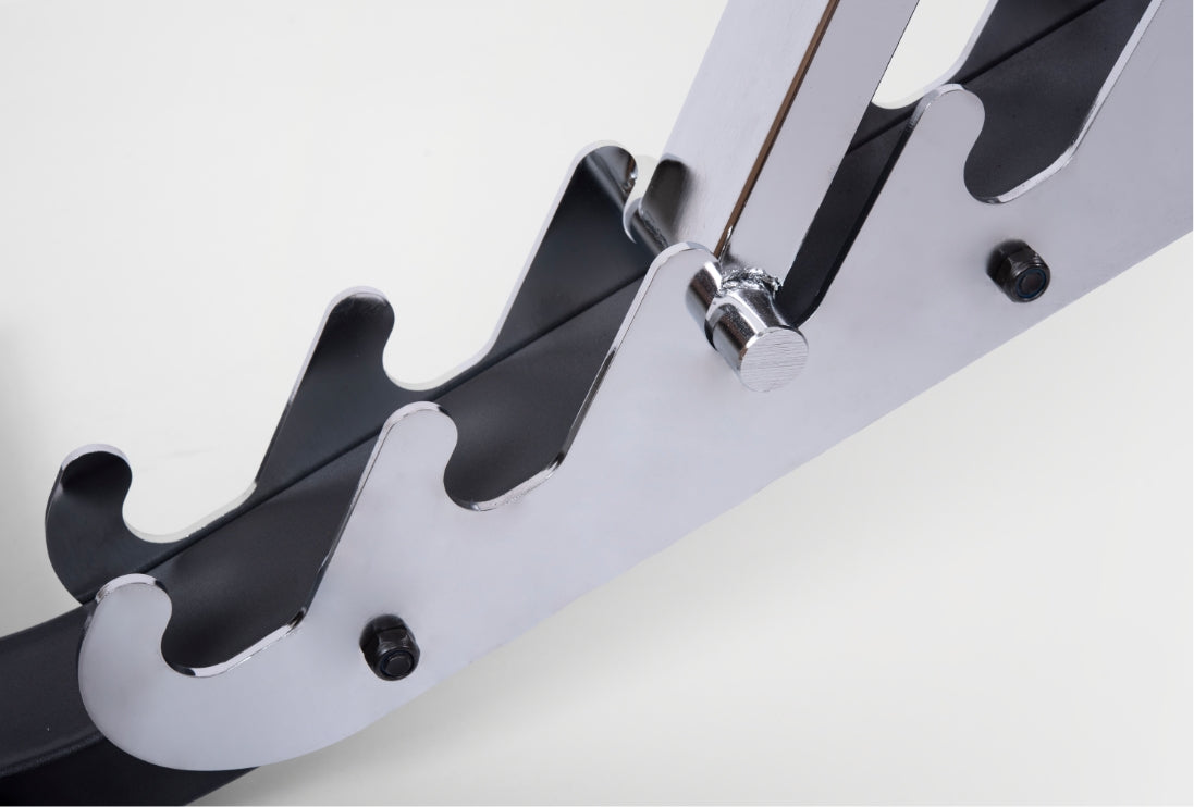 B6 Hantelbank von Atletica gefertigt mit lasergeschnittenem und doppelt pulverbeschichtetem Stahl 