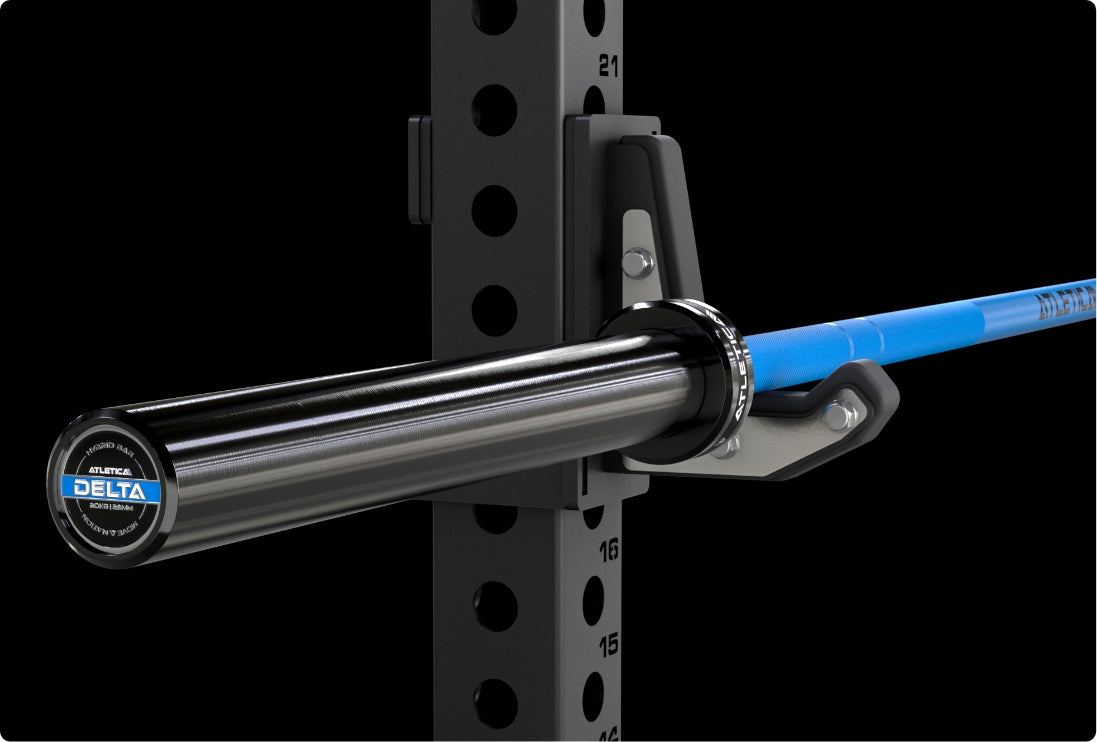 Langhantel Delta von Atletica: Hochwertige Keramikbeschichtung, ursprünglich aus der Waffenindustrie, für herausragende Haltbarkeit