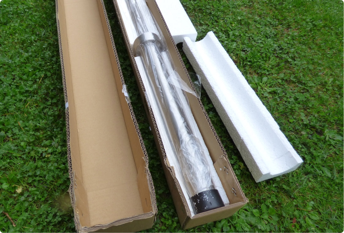 Inox Outdoor Hantelstange beim Auspacken 