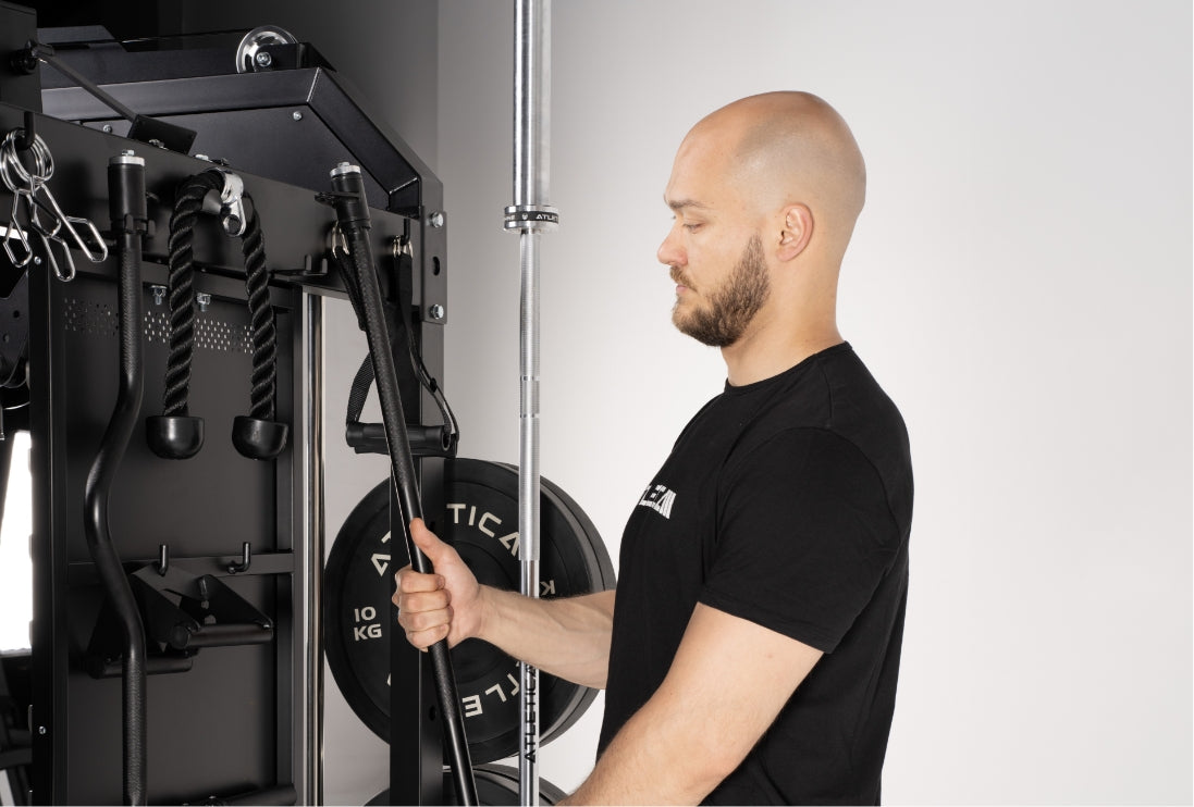 Fallout Kraftstation Pro: Inklusive Smart Device Halter, dualer Zugstange, Dip-Barren, Rudergriff, Einzelgriffen