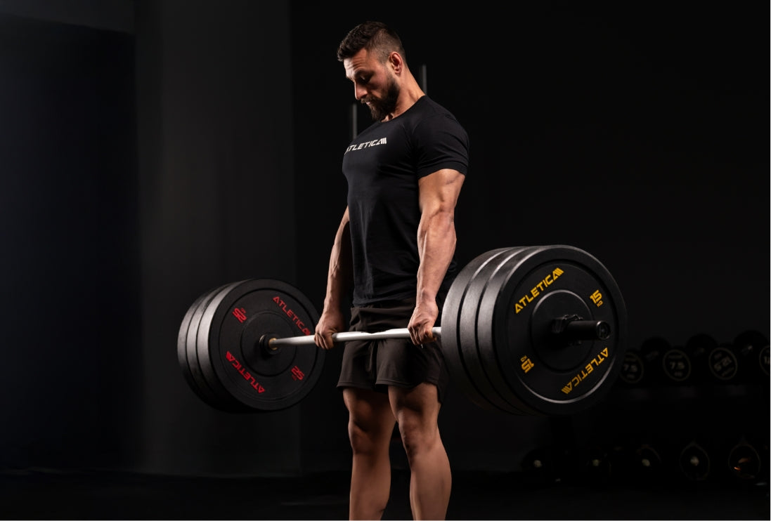 Kreuzheben mit den Atletica High Temp Bumper Plates
